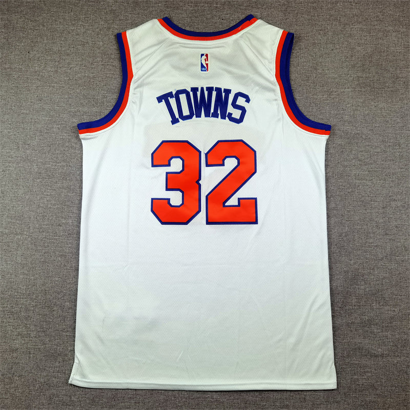 Men's New York Knicks Karl-Anthony Towns #32 White Swingman Jersey – Association Edition