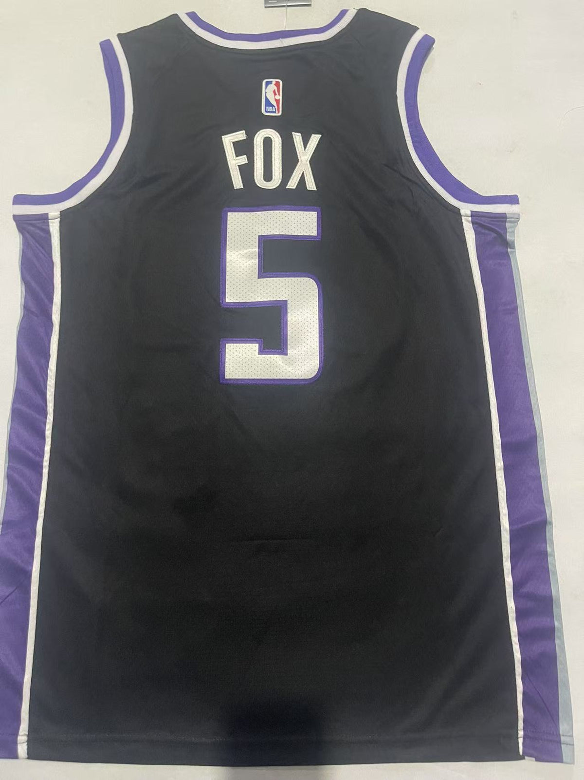 Men's De'Aaron Fox Sacramento Kings #5 City Edition Fast Break Replica Jersey – Black