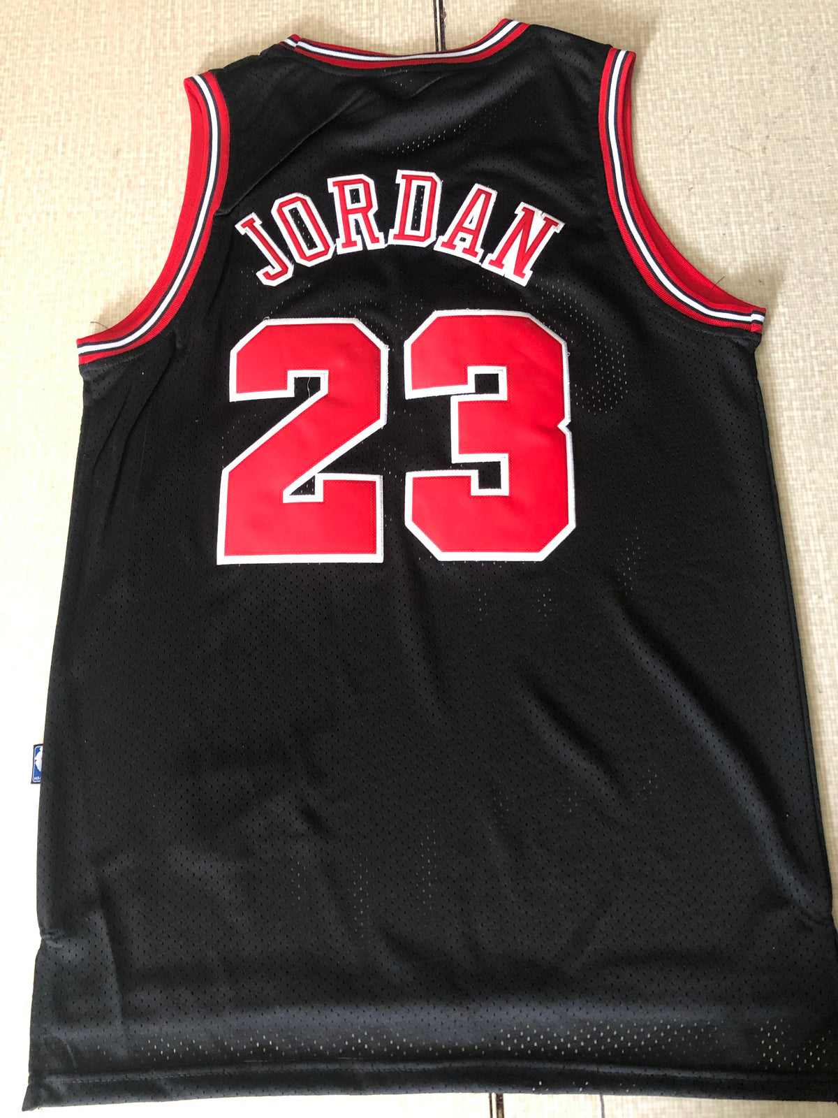 Men's Chicago Bulls Michael Jordan #23 Black Swingman Jersey