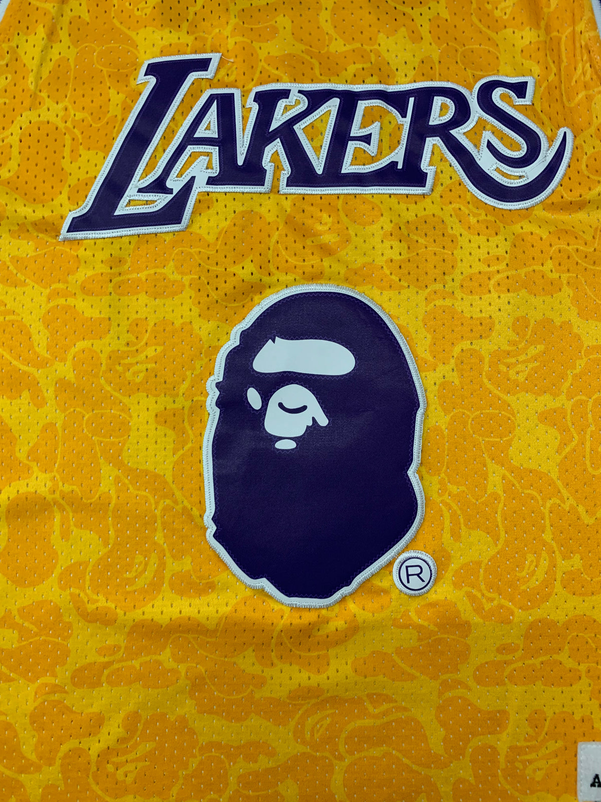 Men's Los Angeles Lakers BAPE x Mitchell & Ness #93 1996-97 Hardwood Classics Swingman Jersey – Yellow