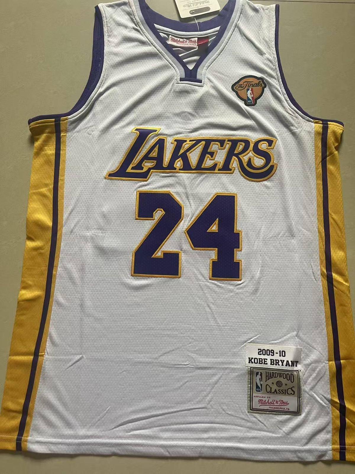 Men's Kobe Bryant Los Angeles Lakers #24 Nike Icon Edition Jersey – White