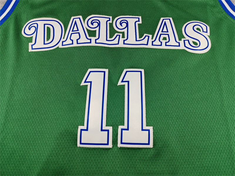 Kyrie Irving Dallas Mavericks #11 Green Classic Edition Swingman Jersey