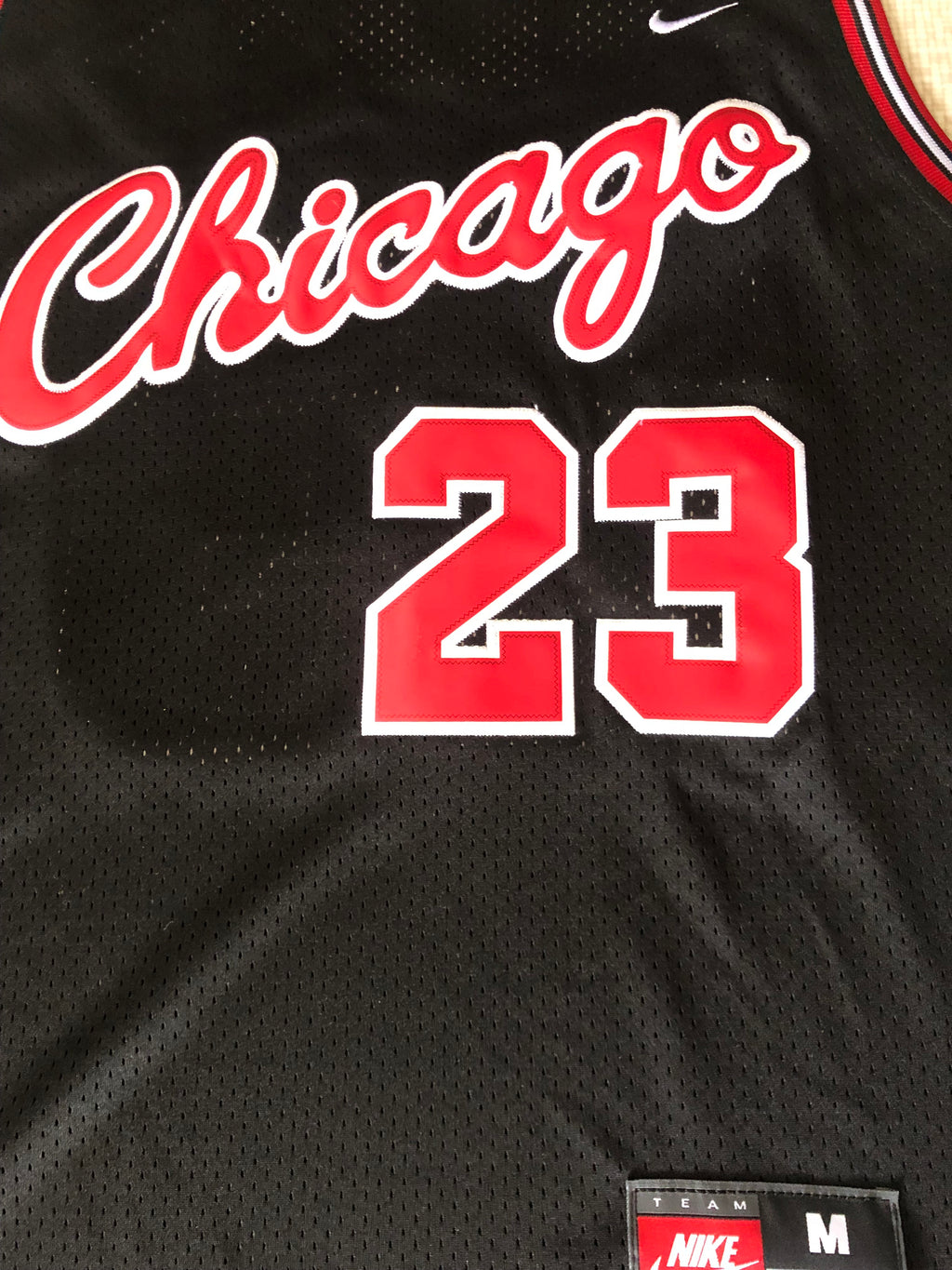 Men's Chicago Bulls Michael Jordan #23 Black Swingman Jersey